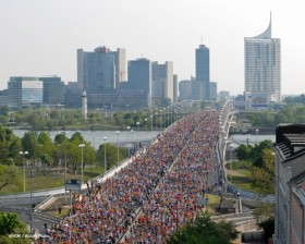 Wien Marathon: über die Reichsbrücke