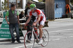 Gerrit Glomser beim Rennrad fahren in Kärnten