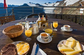 Frühstück mit Blick auf den Gletscher