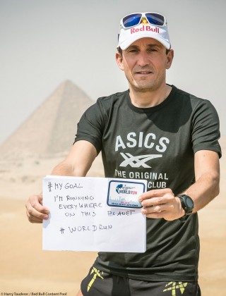 Christian Schiester ist in der Wüste auch Botschafter für den Wings for Life World Run.