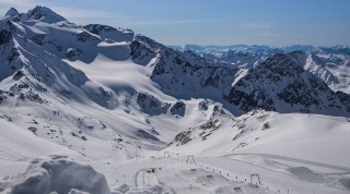 Tirol-Skifahren-Stubai