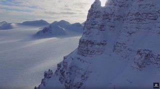 Spitzbergen-Berge-Insel-Winter