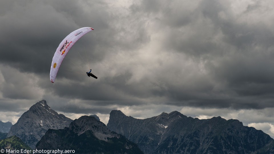 Gleitschirmfliegen-Alpen