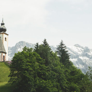 Kirche-in-Dienten-Bergmassiv