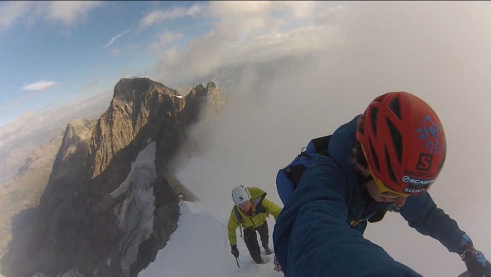 Gipfelgrat-Salomon-Athlet