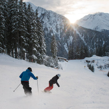 Skifahren zu zweit