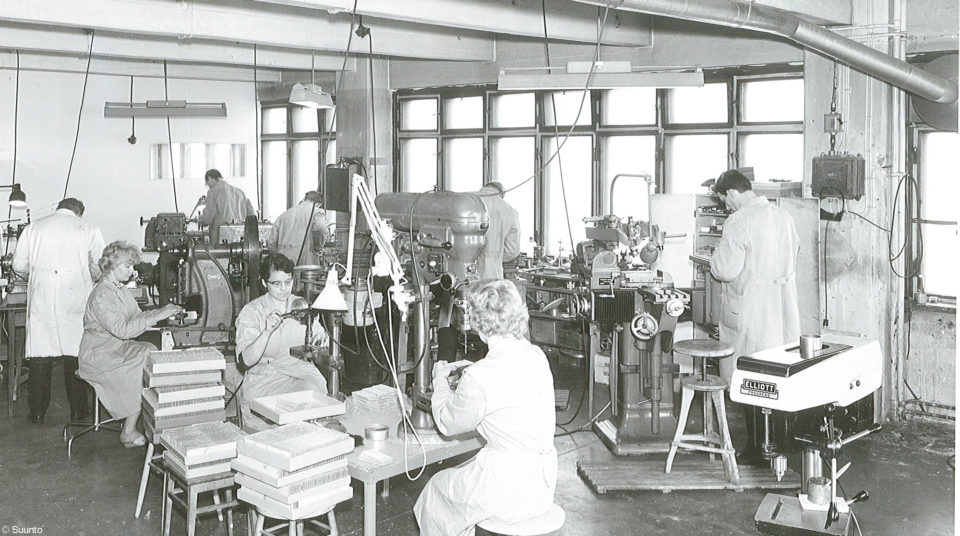 Suunto-Fabrik-1940-Produktion