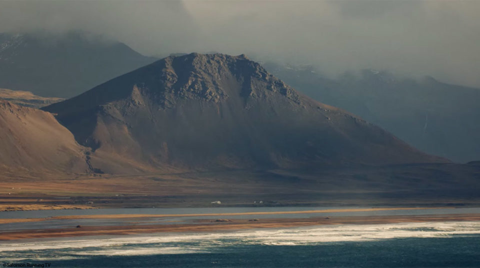 Island Fell Runner