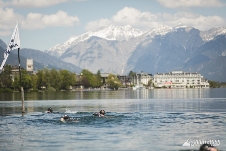 Schwimmen im zeller see