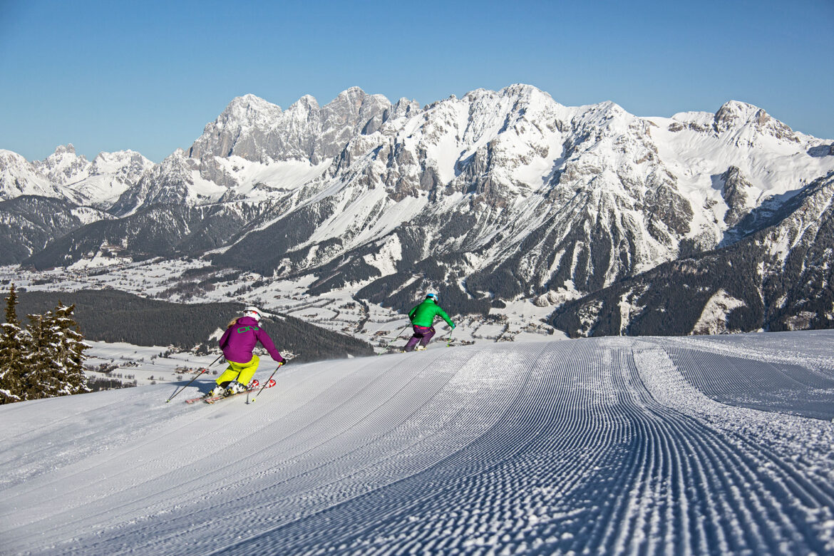 Skifahrer-Planai-Panorama