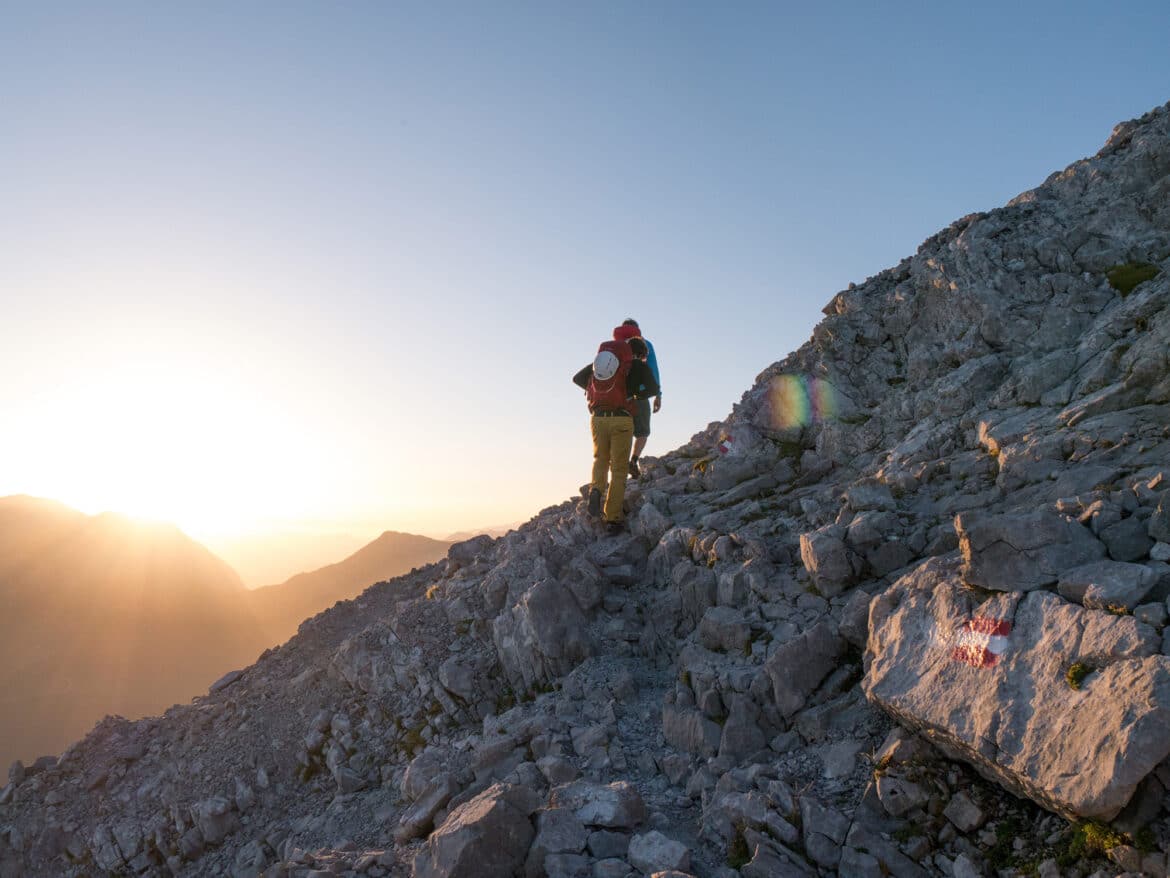 sonnenuntergang-klettersteiggehen